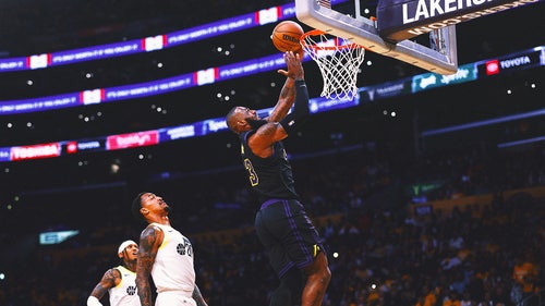 LEBRON JAMES Trending Image: Lakers finish In-Season Tournament group play undefeated, advance to quarterfinals